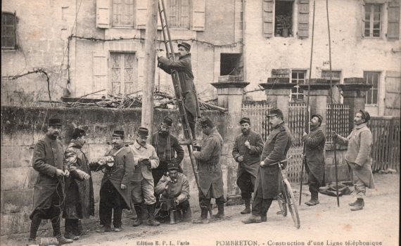 Construction d'une ligne téléphonique Nersac